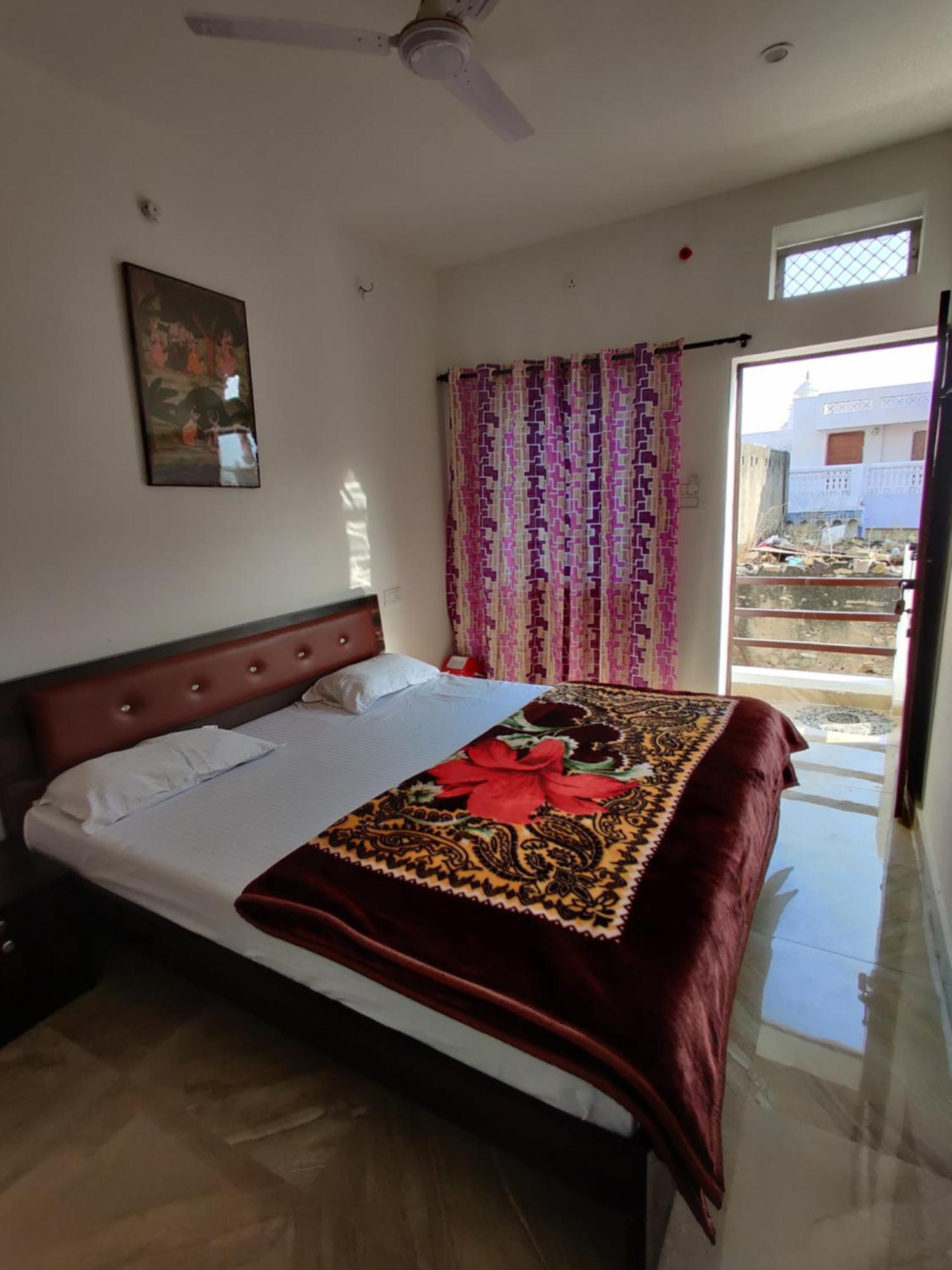 Varah Square Guest House Pushkar Zimmer foto