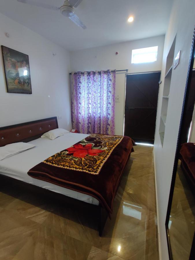 Varah Square Guest House Pushkar Exterior foto